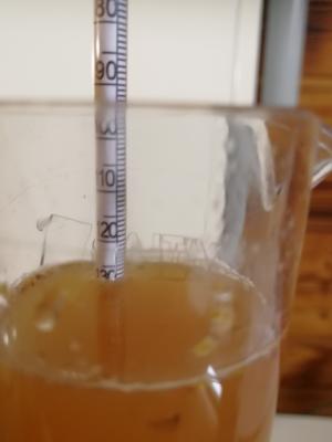 Großansicht 2018er Erdener Busslay Kerner Beerenauslese edelsüß 0.375l