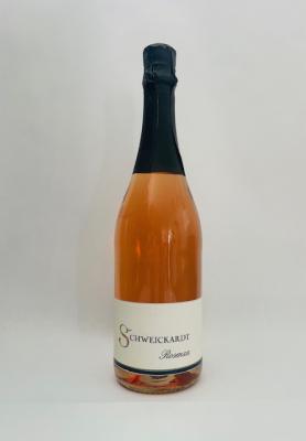 Bild von Rosé Cuvé - schäumiges Getränk aus entalkoholisiertem Wein